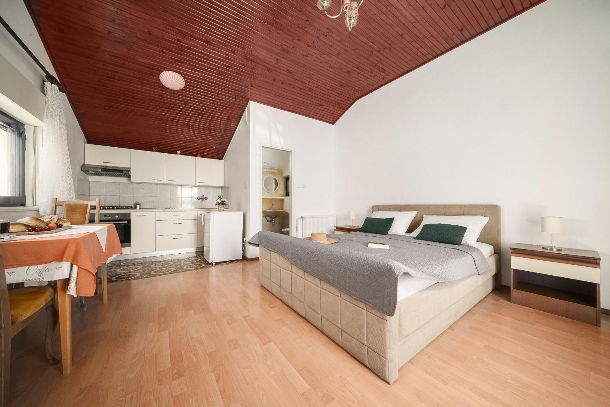 Apartment And Rooms Mrkovic Vodice Dış mekan fotoğraf